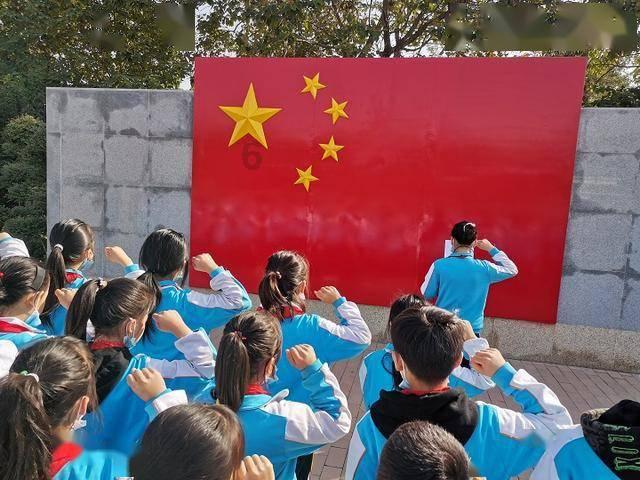 貌美如花的越南女兵，为什么沦落到无人娶的地步？原因让人心寒